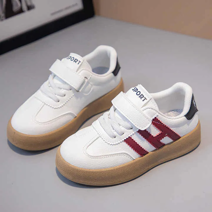 أحذية رياضية-sneakers