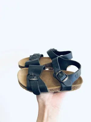 Leather Strappy Sandals // 8 Toddler