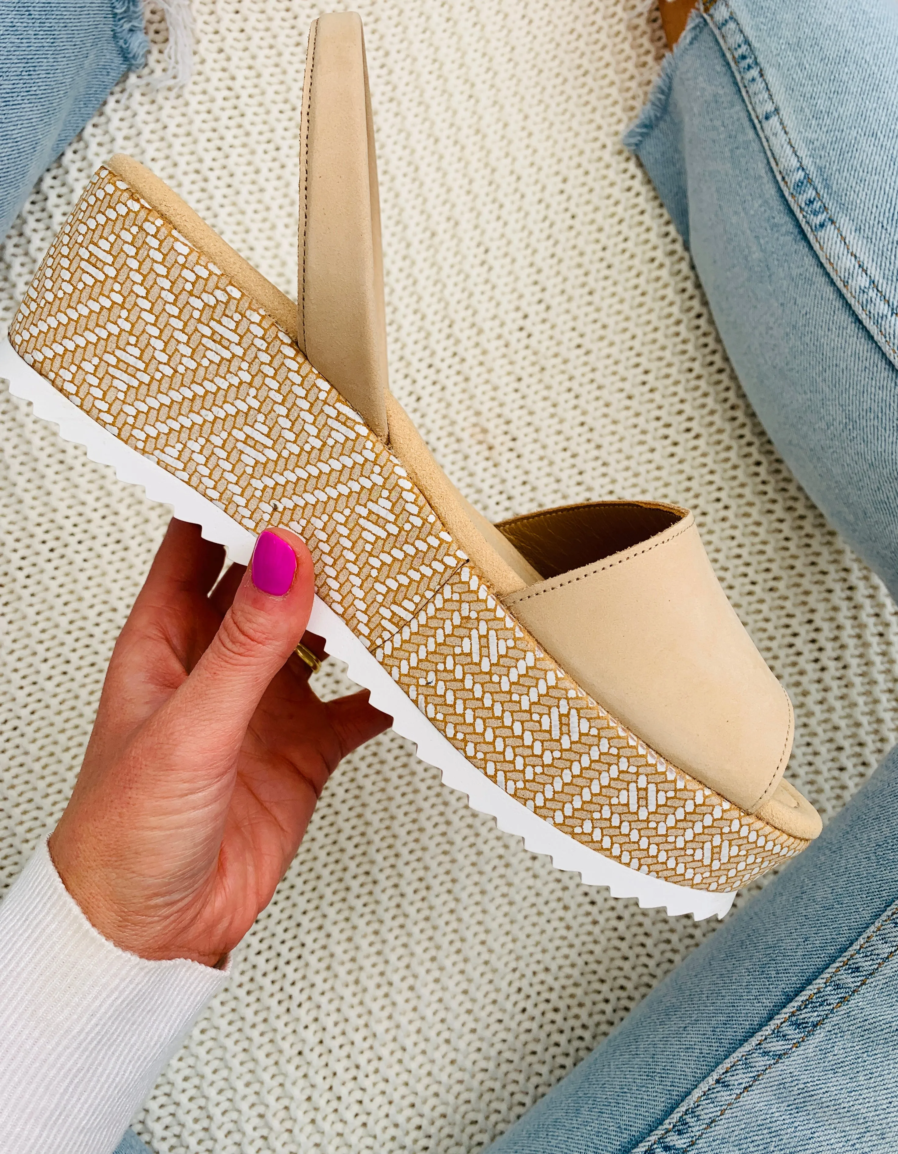 Maya Mid Height Wedge