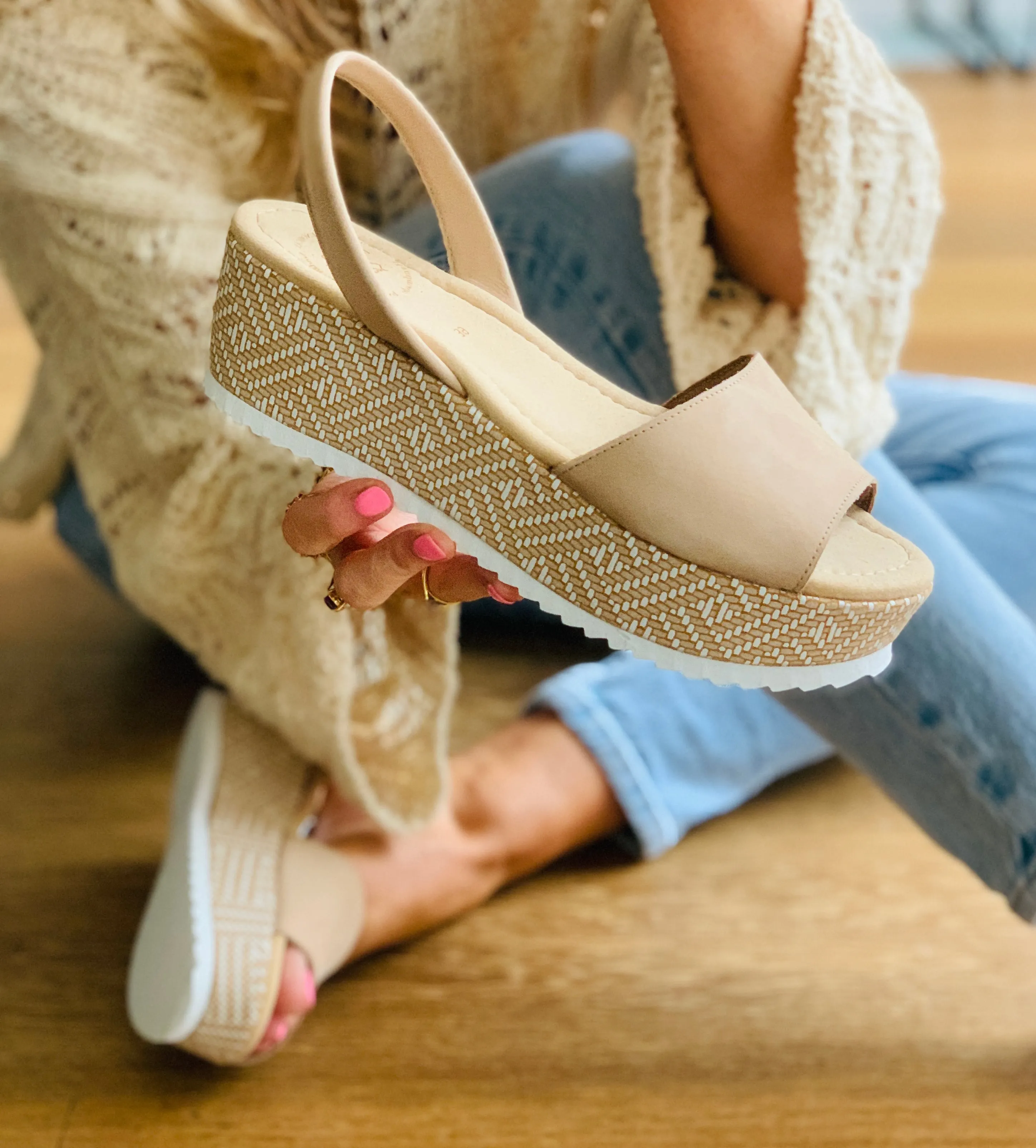 Maya Mid Height Wedge