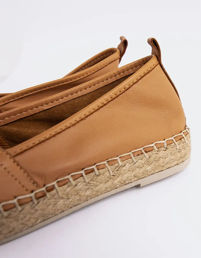 Medusa Tan Leather