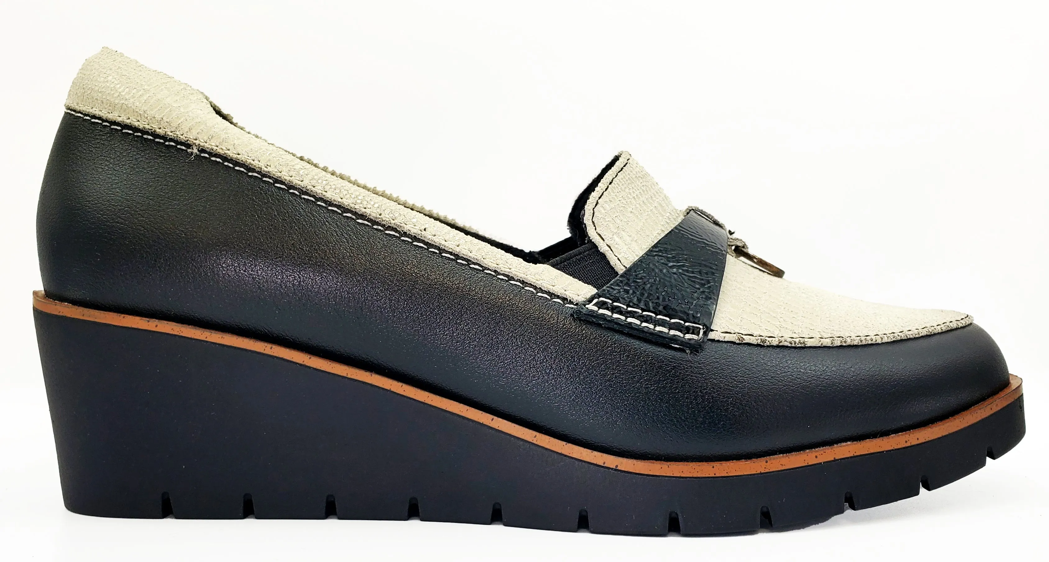 Pamplona Wedge Loafer