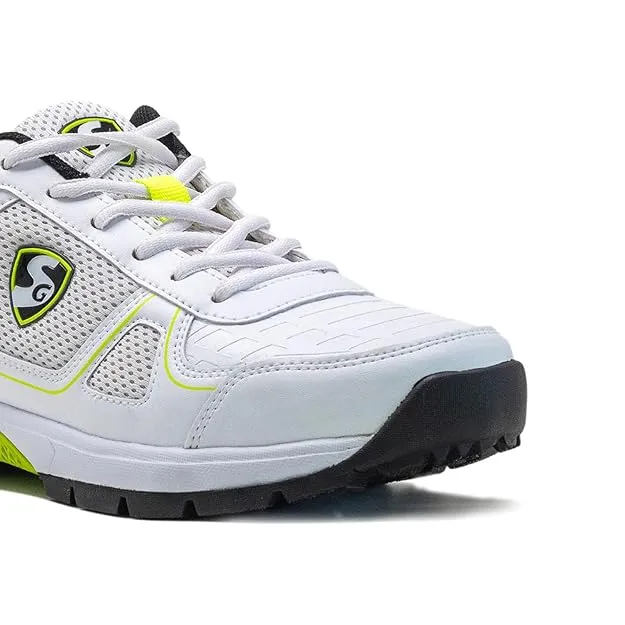 SG Scorer 6.0 Cricket Shoes (White/Black)