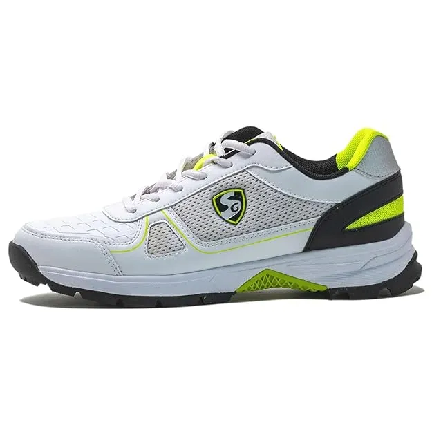 SG Scorer 6.0 Cricket Shoes (White/Black)