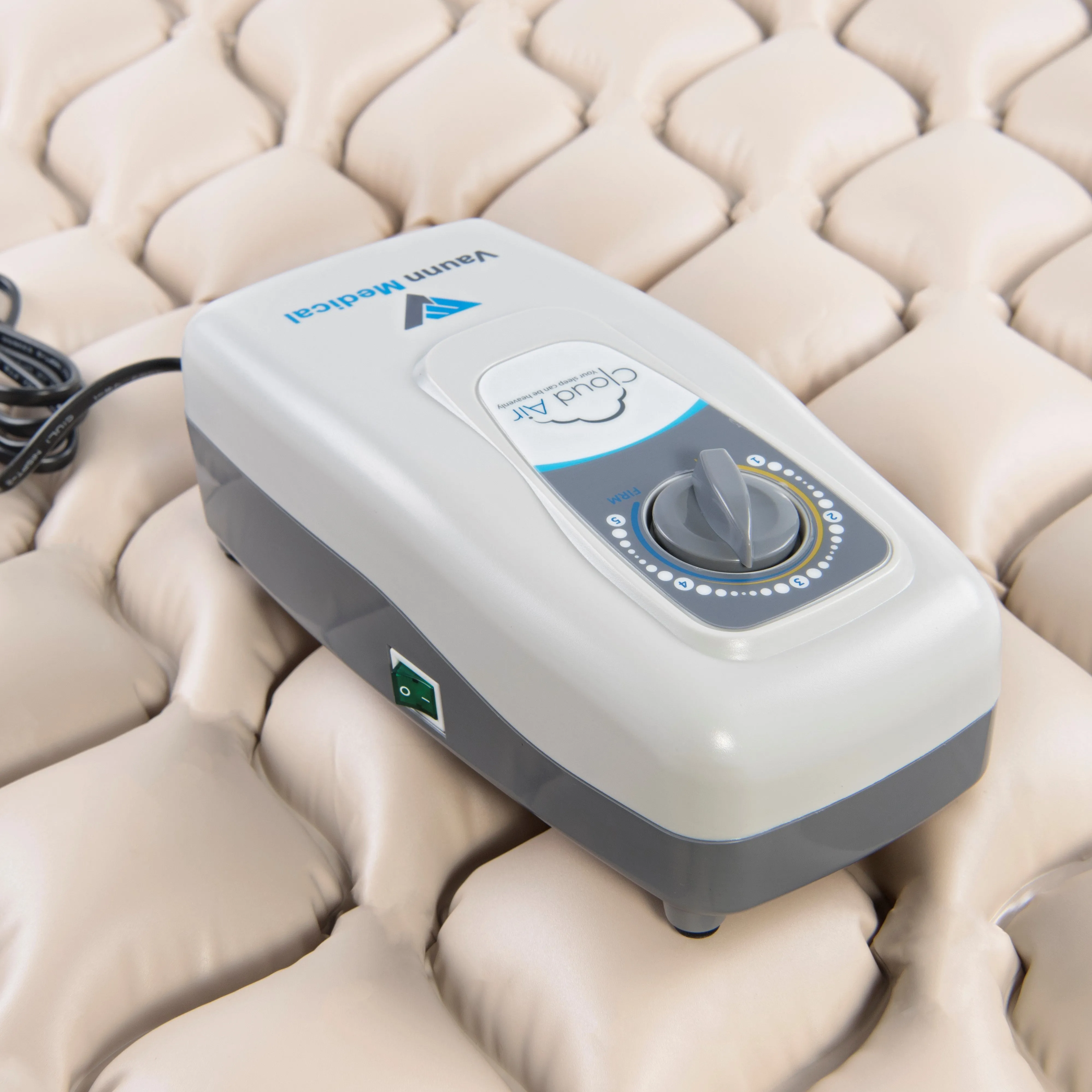 Vaunn Medical Cloud Air Whisper Quiet Alternating Air Pressure Mattress Topper with Pump Twin Size 36" x 78" x 3"