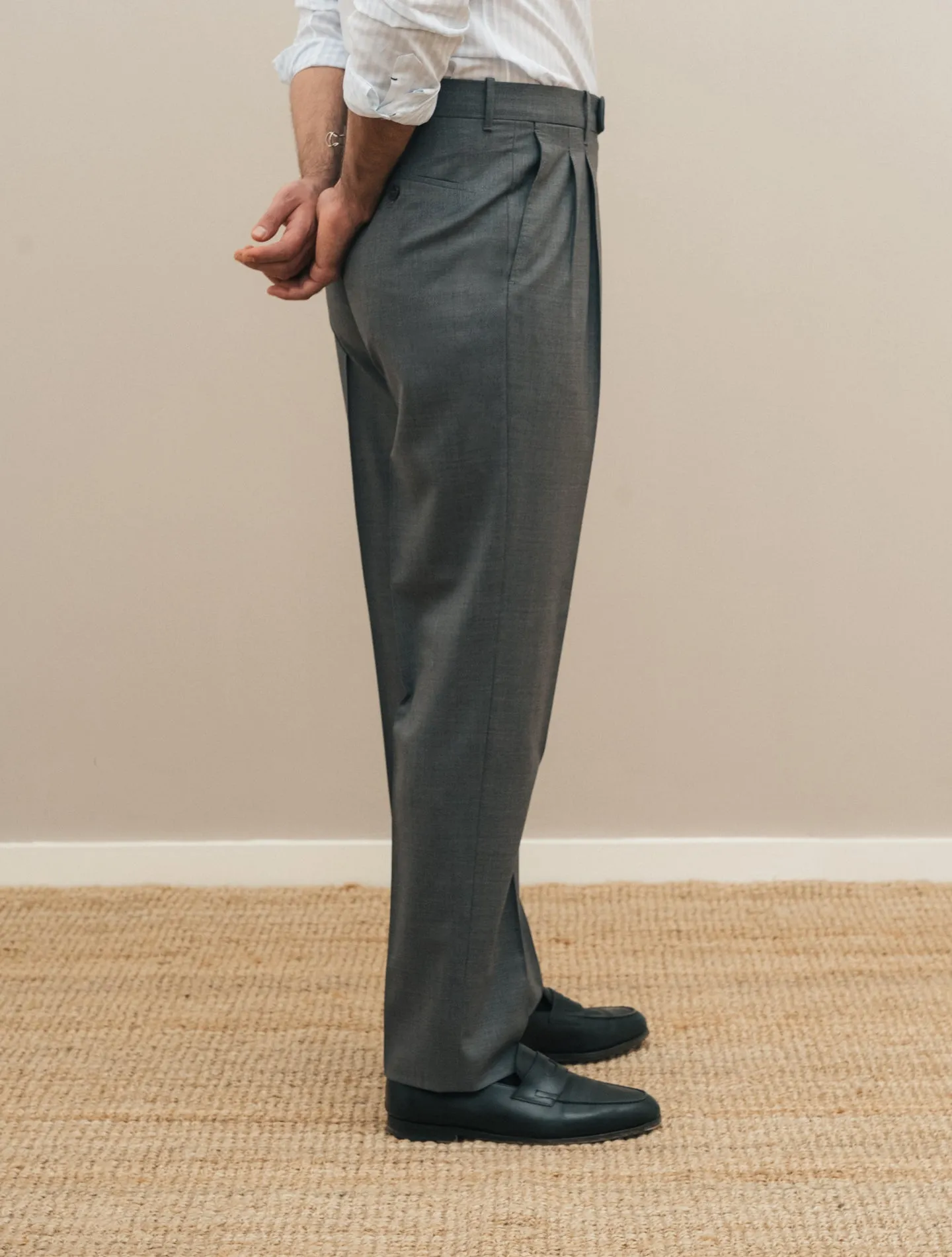 Wool Pleated Regular Fit Trousers Grey